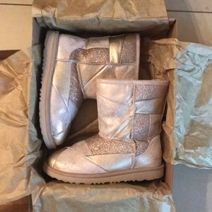 EUC Girls UGG Gold Patchwork Boots